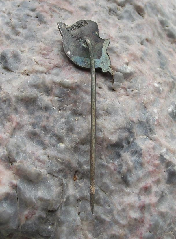 Vintage CSRS Czechoslovakia CSSR Fishing Association Society Members Pin Badge - Badgecrazy