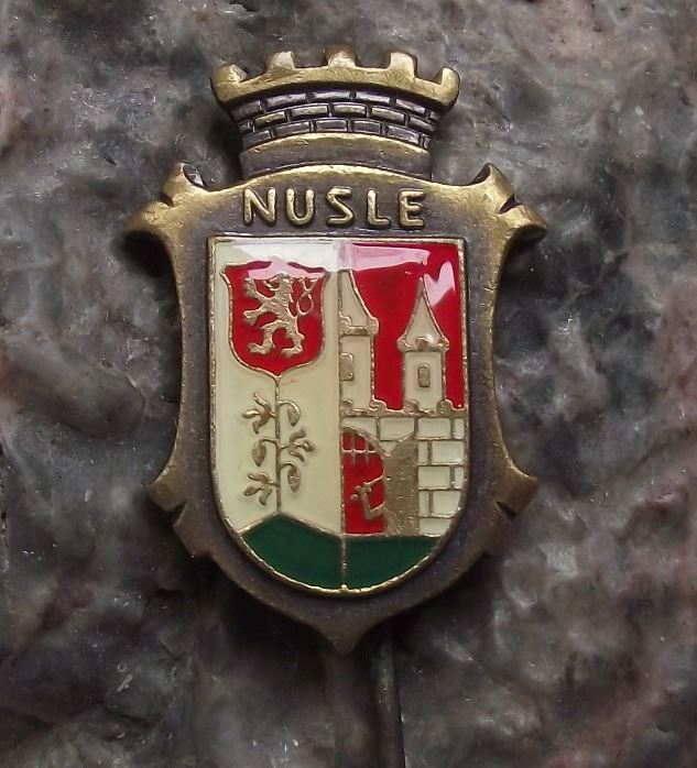 Antique Prague Nusle District Praha 4 Heraldic Crest Coat of Arms Pin Badge - Badgecrazy