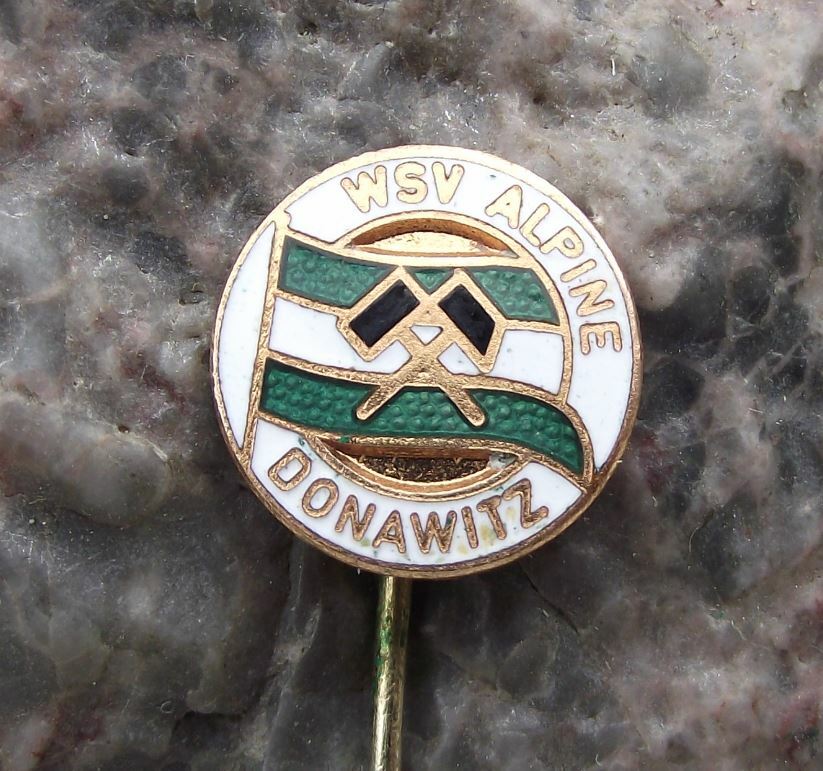 Antique DSV Leoben WSV Alpine Donawitz Soccer Football Club Team Crest Pin Badge - Badgecrazy