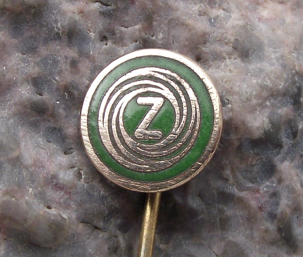 Vintage CZ Weapons Rifles Gun Pistol Factory Czechoslovakia Logo Green Pin Badge - Badgecrazy