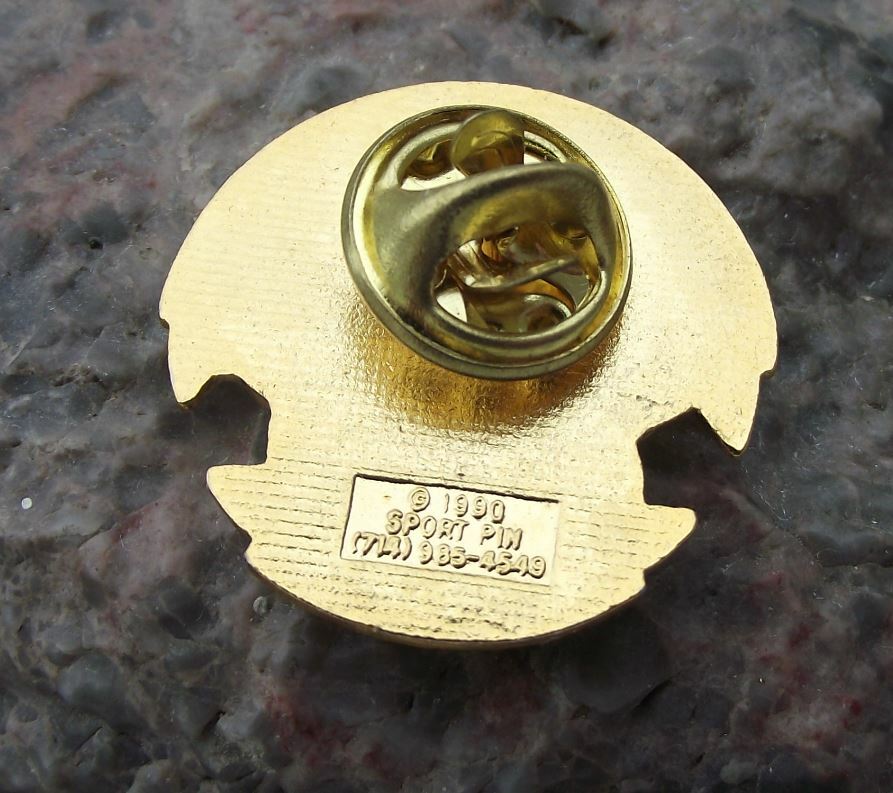 1991 California Soccer USA American Football US National Team Division Pin Badge - Badgecrazy