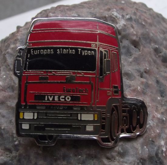 1993 Iveco Eurotech International Truck of the Year German Advertising Pin Badge - Badgecrazy
