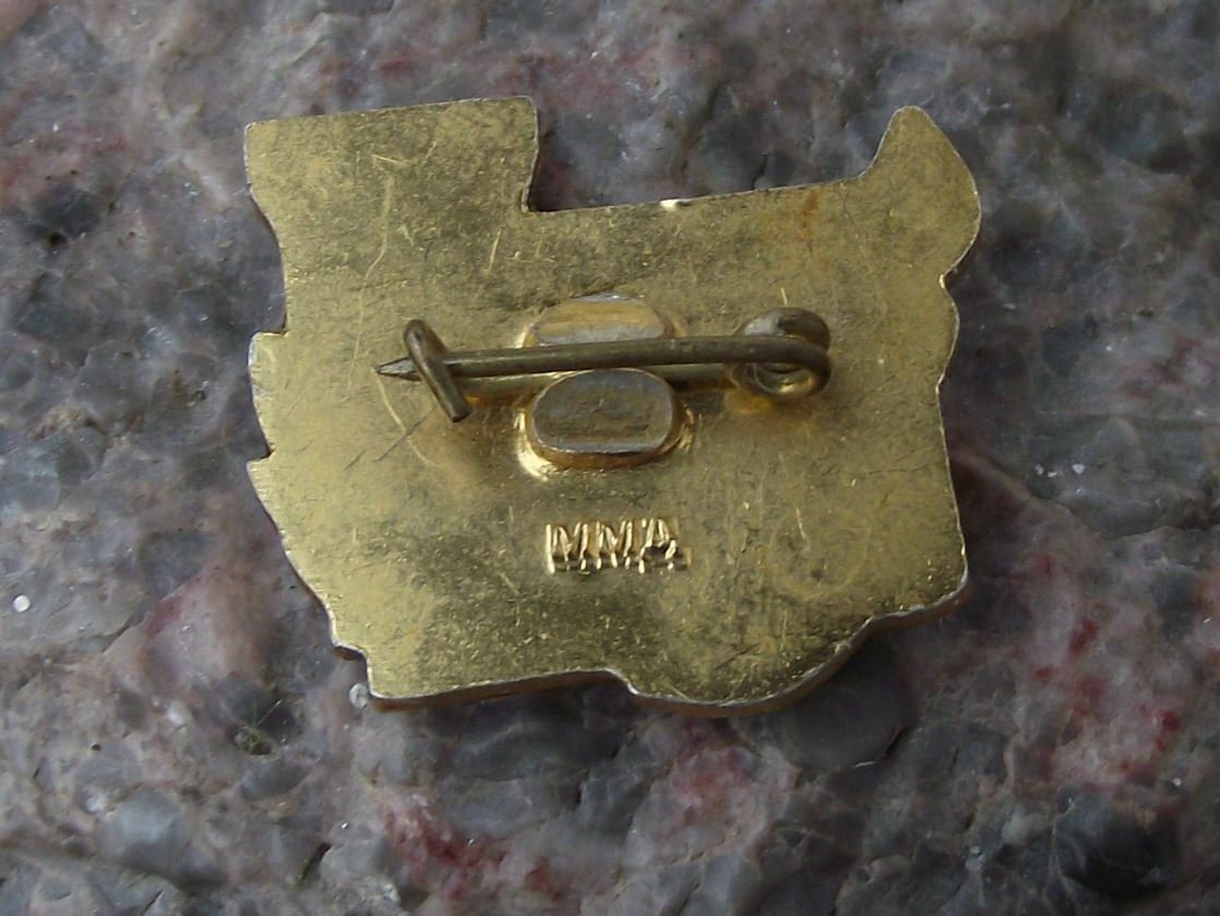 1963 Smolensk Soviet Union Russia 1100 Anniversary Year Tourist Castle Pin Badge - Badgecrazy