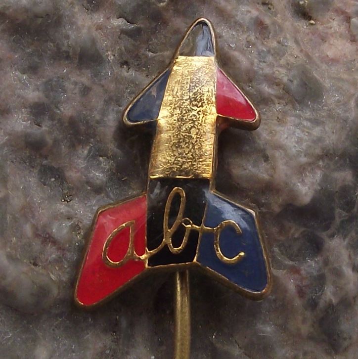 ABC Magazine Casopis Childrens Teen Space Rocket Membership Member Pin Badge - Badgecrazy