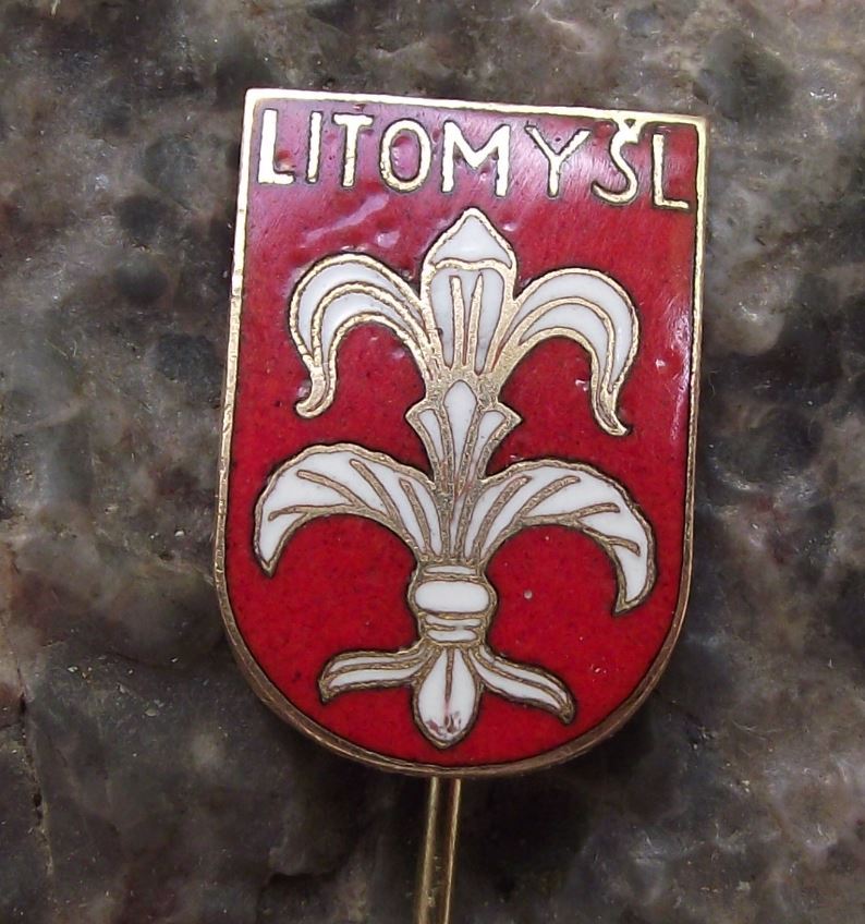 Litomysl Leitomischl Town Fleur de Lis Heraldic Crest Coat of Arms Pin Badge - Badgecrazy