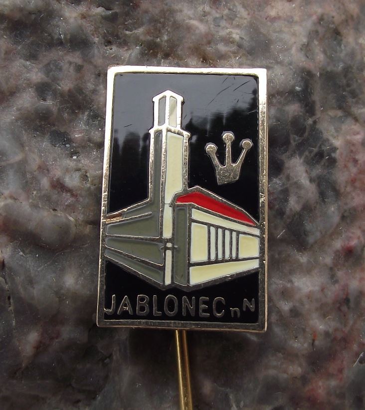 Jablonec nad Nisou Gablonz an der Neiße Town Hall Tourist Souvenier Pin Badge	 J - Badgecrazy