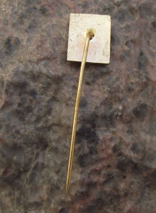 CSSR Czechoslovakia Czech Rifle Gun Shooting Marksman Target Award Pin Badge - Badgecrazy