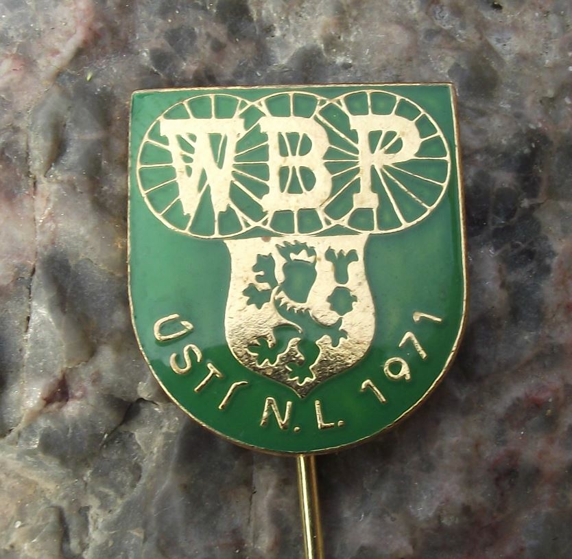 1971 WBP International Bicycle Peace Bike Race Usti nad Labem Stage Pin Badge - Badgecrazy