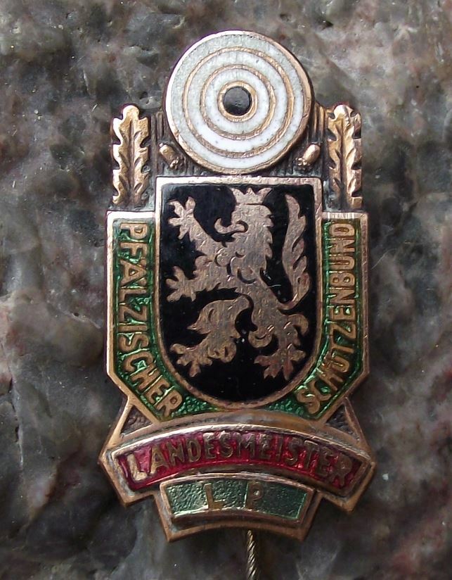 Vintage Champion Palzisch Germany Shooting Gun Air Pistol Bronze Award Pin Badge - Badgecrazy