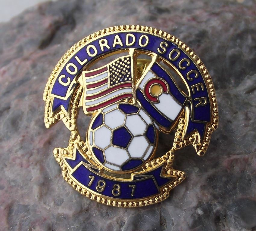 1987 Colorado Soccer USA American Football US National Team Division Pin Badge - Badgecrazy