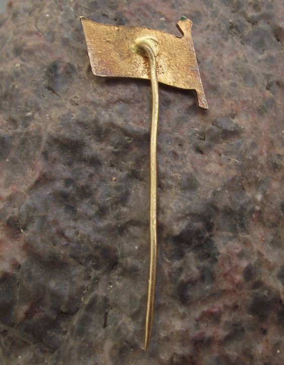 Antique Czech Czechoslovakia Waving Fluttering National Flag Enamel Pin Badge - Badgecrazy