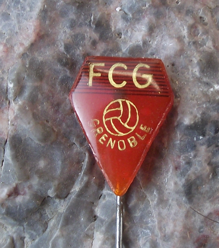Vintage Football Club Grenoble Foot 38 FCG France French Soccer Pin Badge - Badgecrazy
