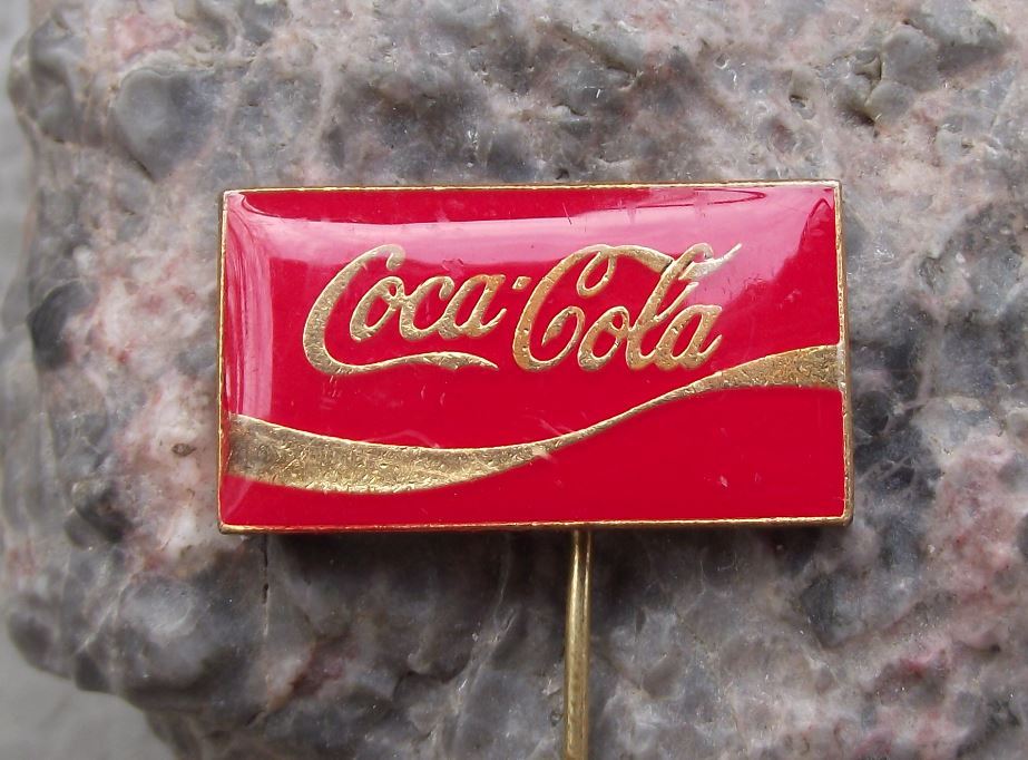 Antique Coca Cola Soft Fizzy Carbonated Drink Coke Motif Logo Emblem Pin Badge - Badgecrazy