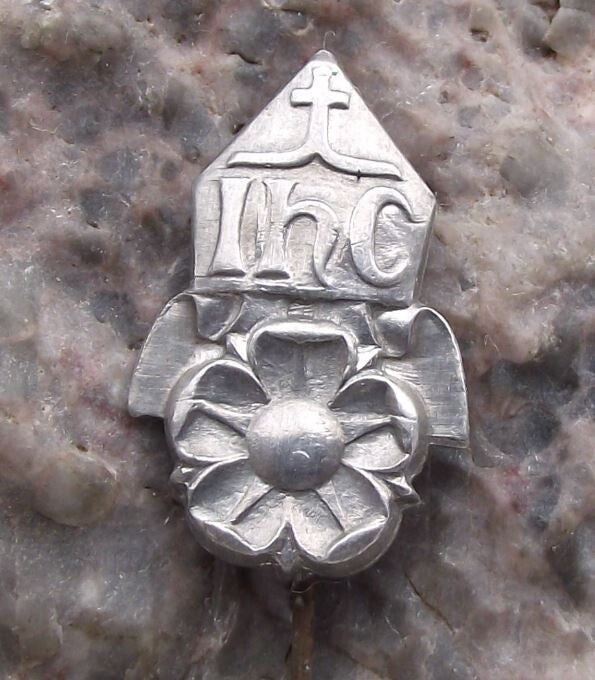 Vintage Ihc Jesus Christ Greek Letters Holy Cross Symbol Christian Pin Badge - Badgecrazy
