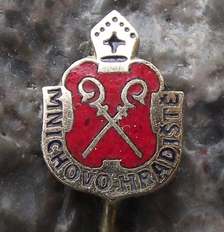 Antique Mnichovo Hradiste Munchengratz Bishop Mitre Crosier City Crest Pin Badge - Badgecrazy
