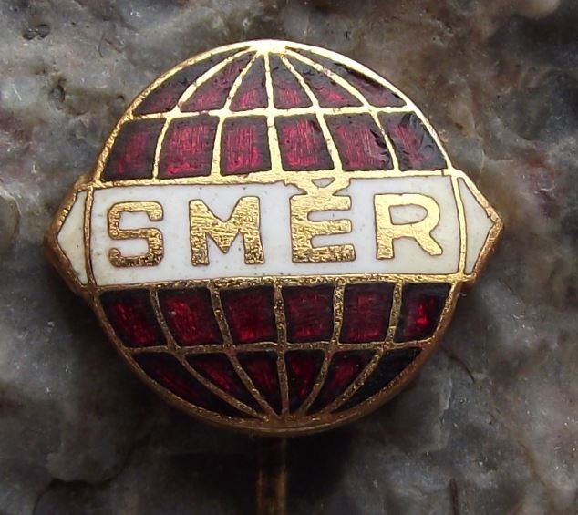 Antique Smer Plastic Military Scale Models & Toy Maker Advertising Pin Badge - Badgecrazy