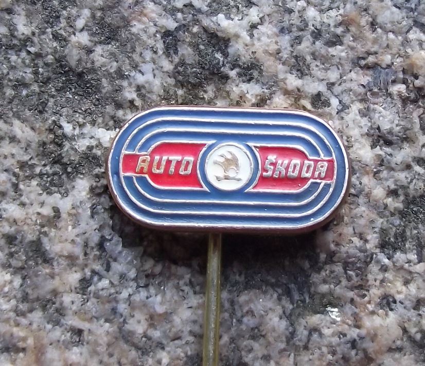 Auto Skoda Race Track Circuit Automobiles Car Racing Advertising Pin Badge - Badgecrazy