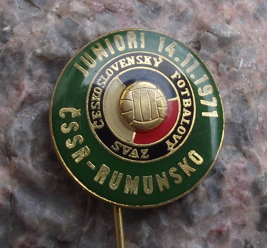 1971 Czechoslovakia Romania Junior Tournament Football Soccer Tie Pin Badge - Badgecrazy