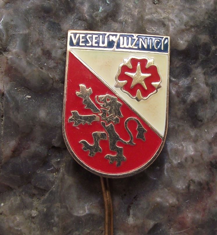 Antique Veseli nad Luznici Czech City Lion Coat of Arms Heraldic Crest Pin Badge - Badgecrazy