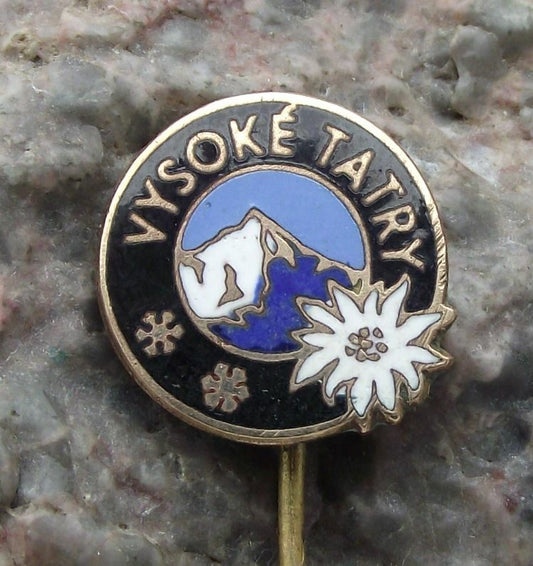 Vysoke Tatry High Tatra Mountain Edelweiss Flower National Park Skiing Pin Badge