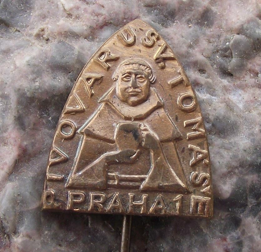 Vintage Prague 1 Pub Bar St Tomas Saint Thomas Monk Beer Brewery Pin Badge - Badgecrazy