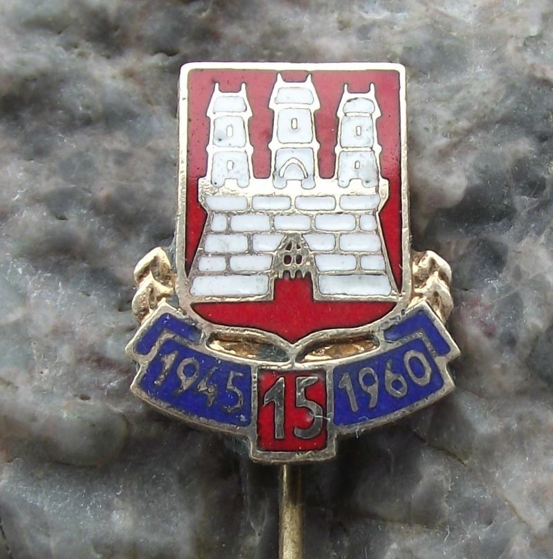 1960 Bratislava Slovakia Capital City Coat of Arms 15th Anniversary Pin Badge - Badgecrazy