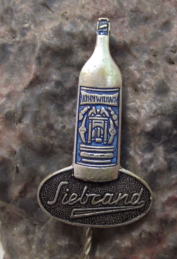 Antique Siebrand John William Bottle Holland Soft Non Alcoholic Drinks Pin Badge - Badgecrazy