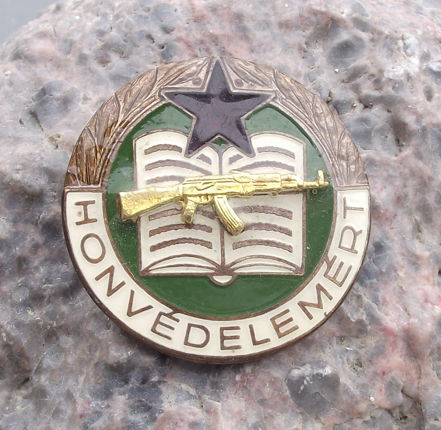 Vintage Hungary Hungarian Civil Ministry of National Defence Defense Pin Badge - Badgecrazy
