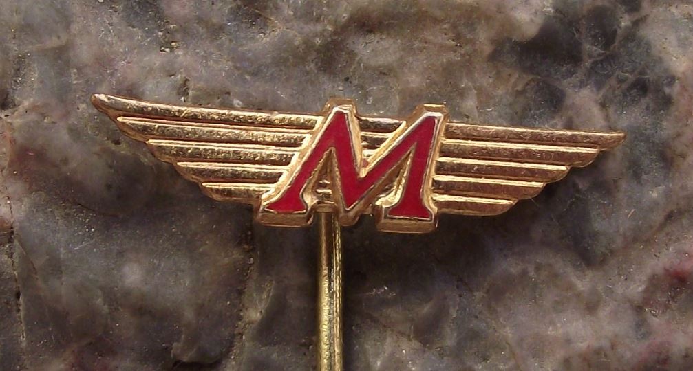 Antique Winged M Logo Safety Match Maker Matchboxes Czechoslovakia Pin Badge - Badgecrazy