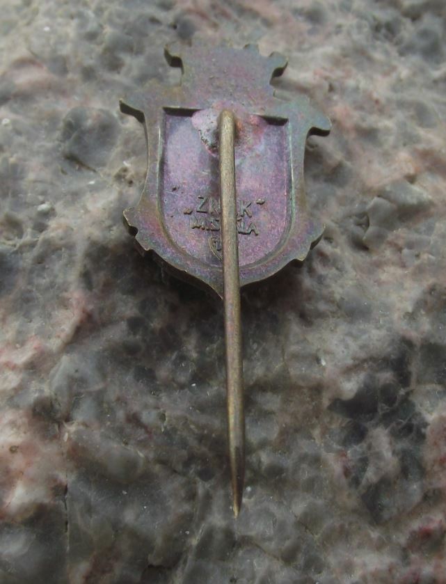 Antique Prague Vrsovice District Praha 10 Heraldic Crest Coat of Arms Pin Badge - Badgecrazy