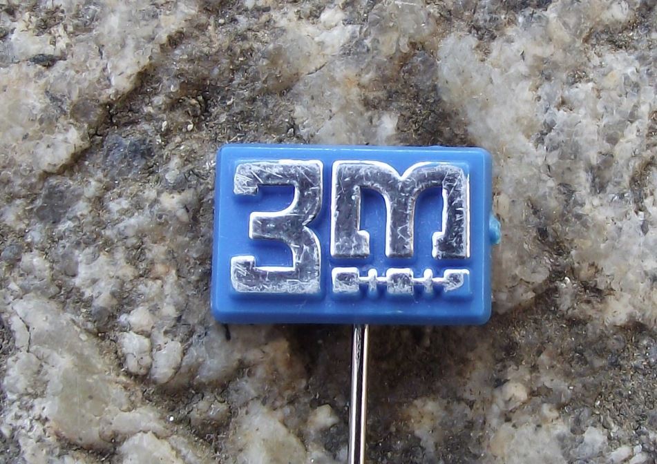 Vintage 3M Minnesota Mining Electronics Tape Company Advertising Pin Badge - Badgecrazy