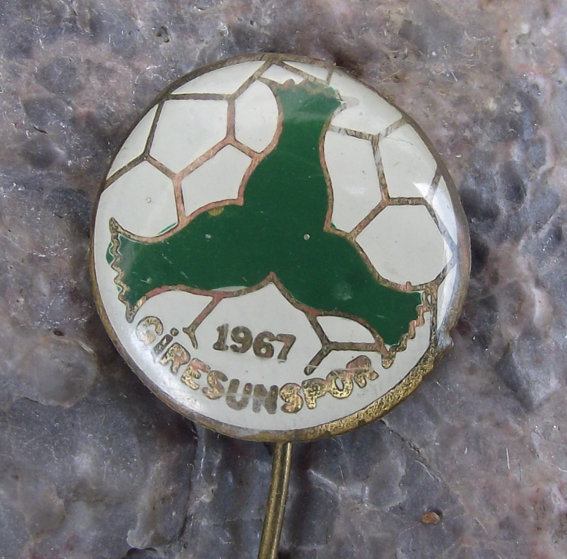 Antique Yeni Orduspor Kulubu 1967 Turkey Turkish Football Club Ball Pin Badge - Badgecrazy