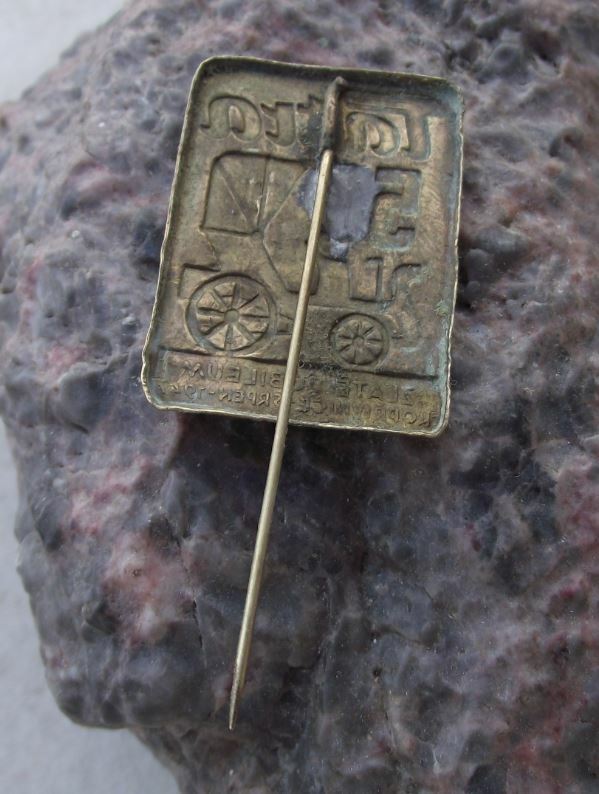 1947 Tatra 50th Anniversary Motor Vehicle Car Company Automobile Pin Badge