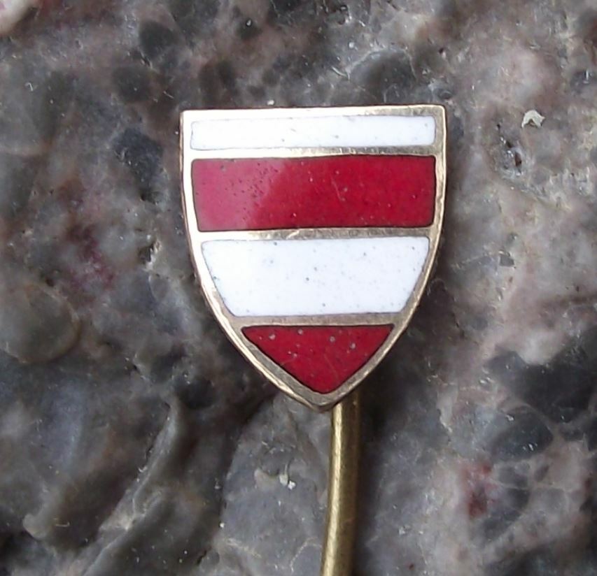 Vintage Brno Czechoslovakia City Coat of Arms Heraldic Crest Shield Pin Badge - Badgecrazy