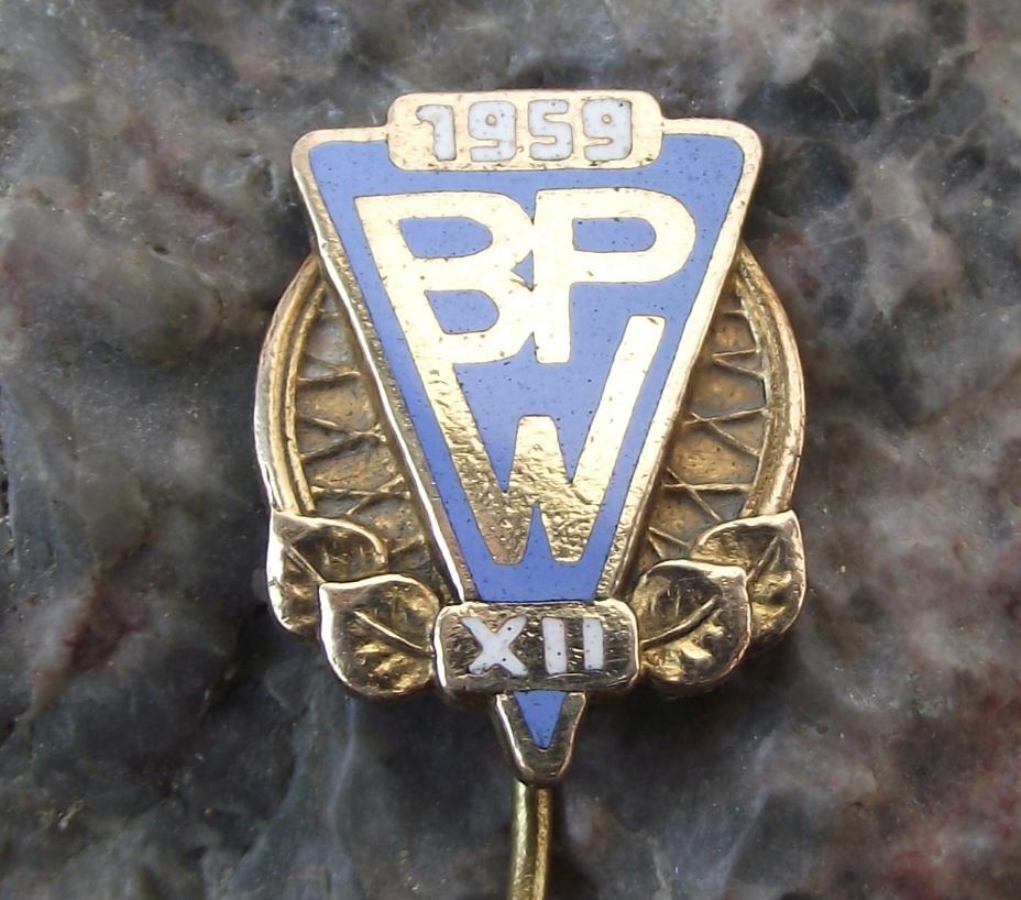 1959 WBP International Bicycle Bike Road Race Prague Tour Cycling BPW Pin Badge - Badgecrazy