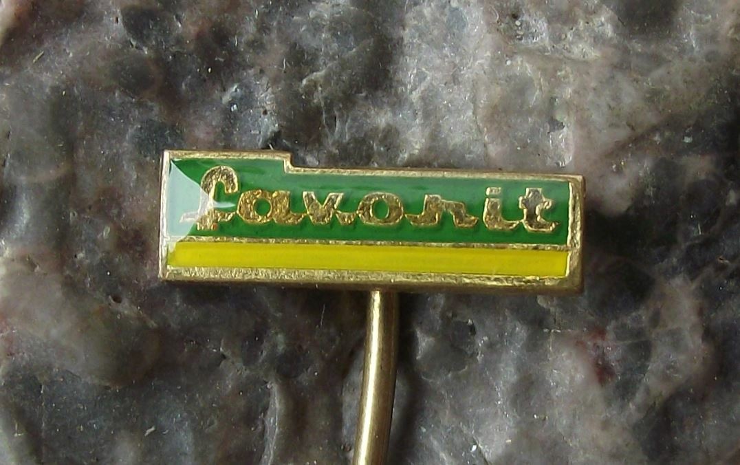 Favorit Bicycles Bikes Czechoslovakia Classic Cycling Cycle Logo Pin Badge - Badgecrazy