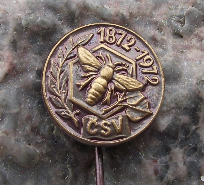 1972 CSV Czech Honey Bee Keeping Apiary Trade Union 100th Anniversary Pin Badge - Badgecrazy