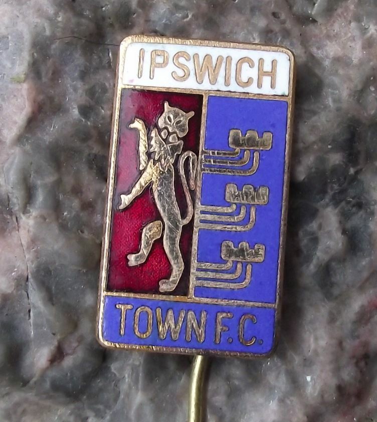 Vintage Ipswich Town Football Club ITFC English Soccer Motif Crest Pin Badge - Badgecrazy