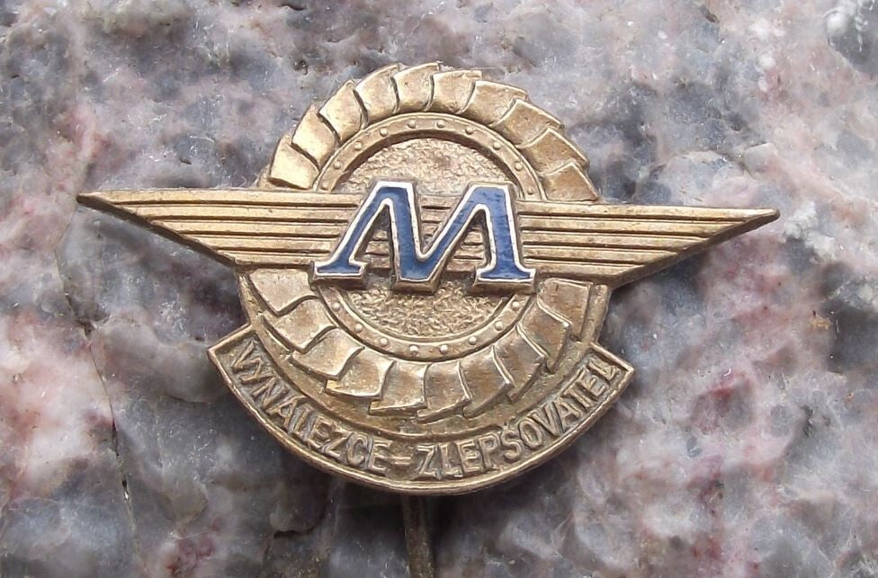 Vintage Inventor Award Safety Match Maker Matchboxes Numbered Pin Badge - Badgecrazy