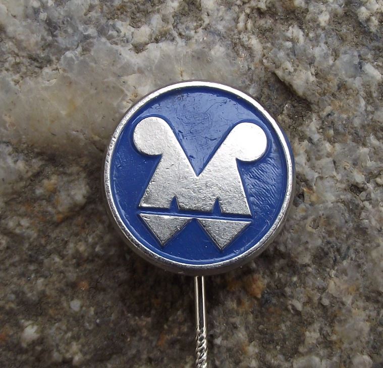 Weimar East Germany DDR GDR Engineering Company Advertising M Logo Pin Badge