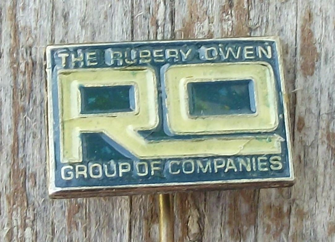 Vintage RO The Rubery Owen Group Companies Motor Car Engineering Firm Pin Badge - Badgecrazy