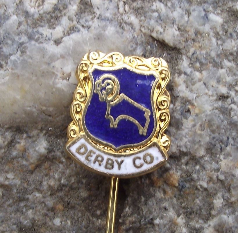 Antique Derby County Football Club Ram Sheep Crest Supporters Shield Pin Badge - Badgecrazy