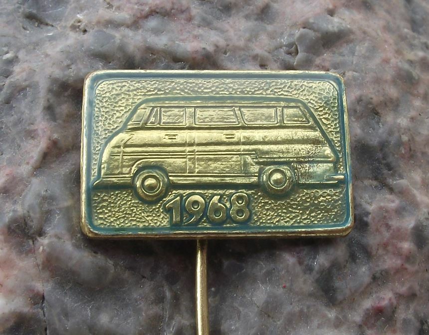 Trucks Vans Buses Through the Ages History Vintage Car Pin Badge - Badgecrazy