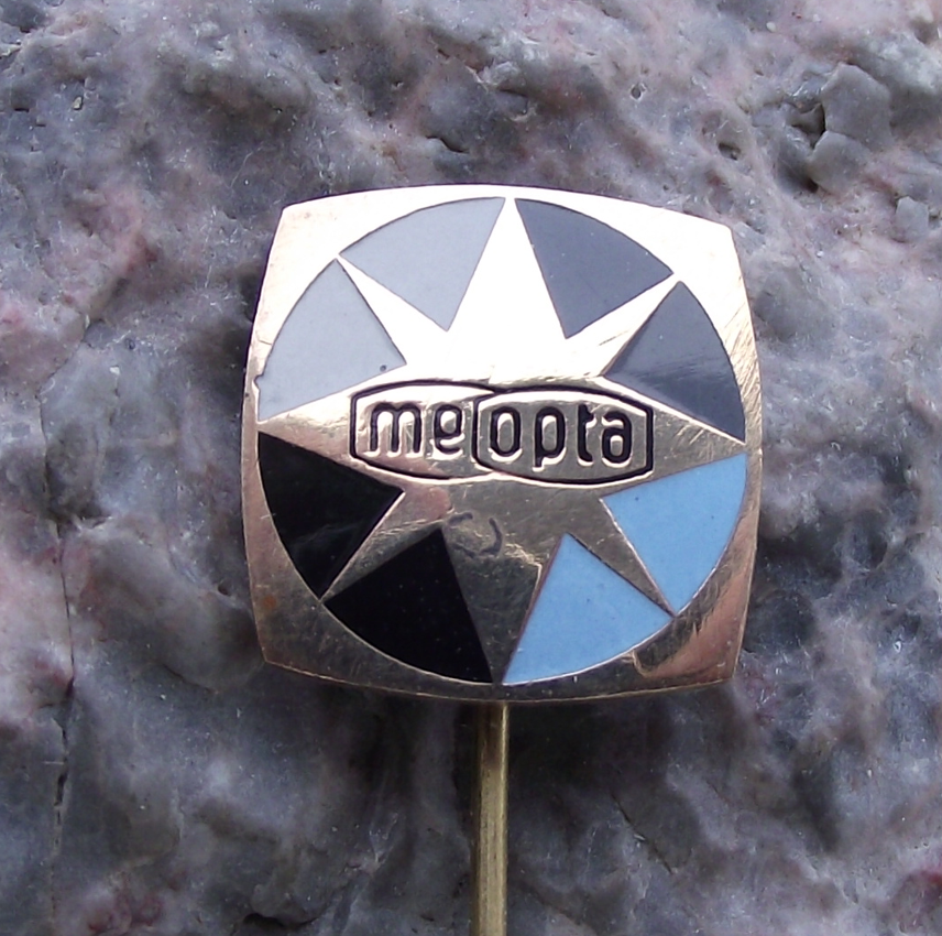 Vintage Meopta Viewmaster Meoskop Camera Optical Firm Golden Star Pin Badge - Badgecrazy
