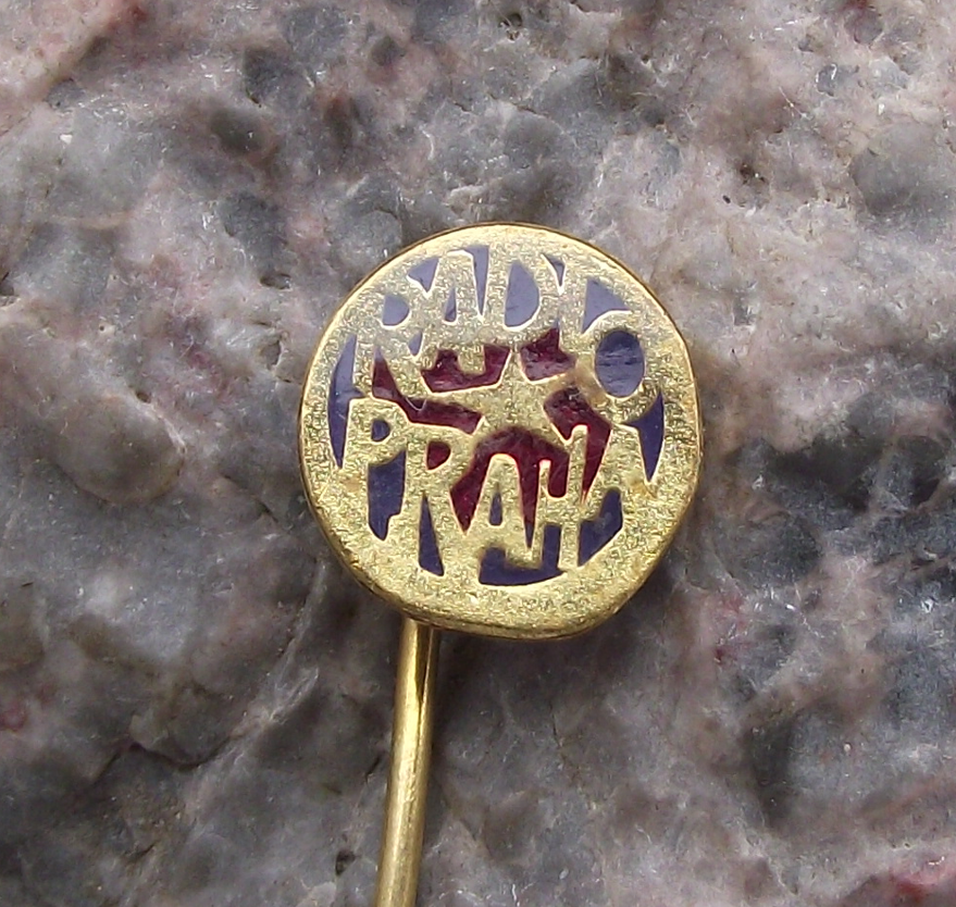 Vintage Radio Prague Praha Czechoslovakia Socialist Star Motif Logo Pin Badge - Badgecrazy