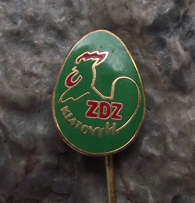 Antique Egg Shaped Chicken Farm ZDZ Hen Logo Keeper Farmer Supplies Pin Badge - Badgecrazy