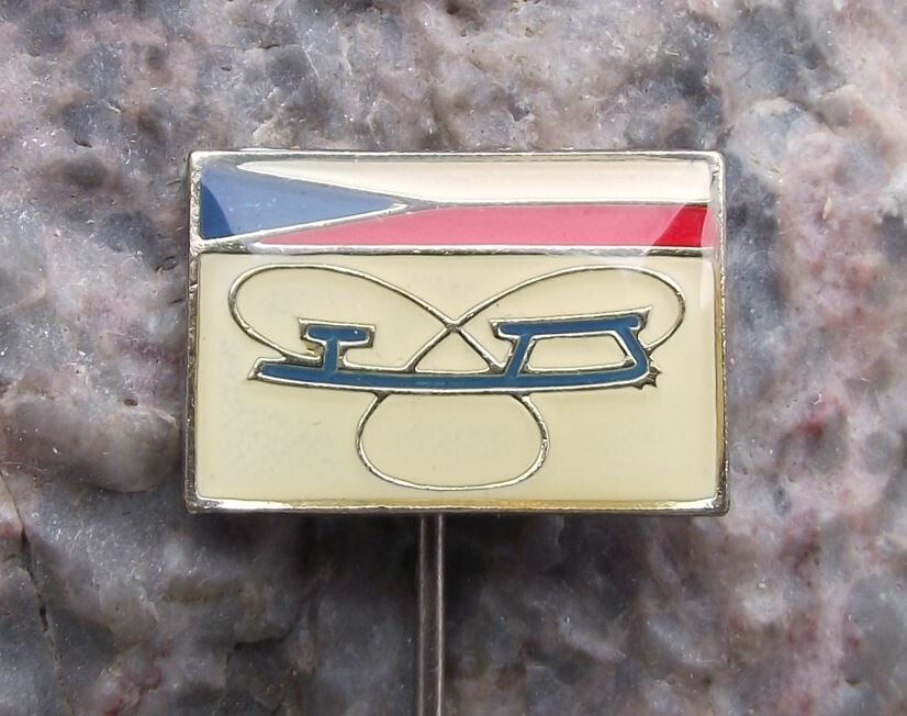 Vintage Czech Union Association of Ice Skaters and Figure Skating Flag Pin Badge - Badgecrazy