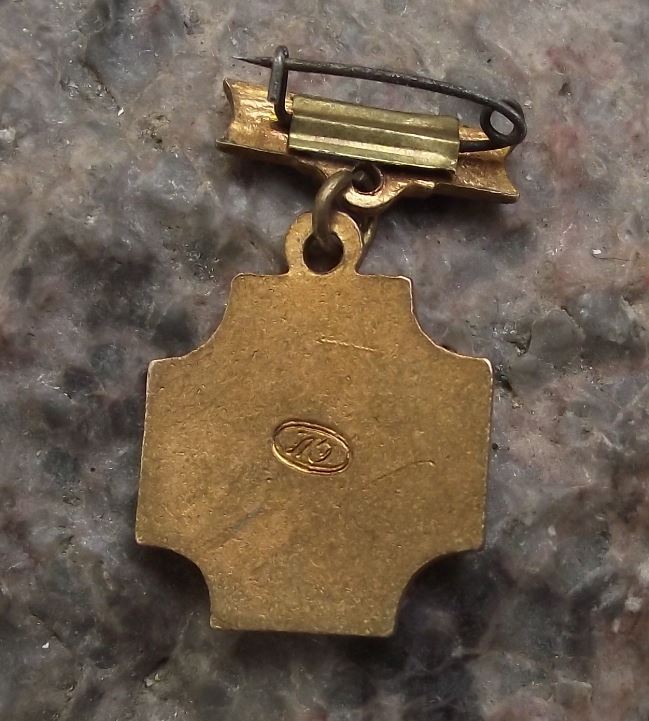 Leningrad Russian Museum in St Saint Petersburg Front Gate Pendant Pin Badge - Badgecrazy
