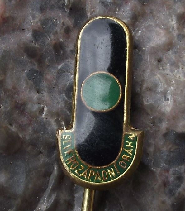 Vintage Czech North West Railways Locomotive Signal Green Light Sign Pin Badge - Badgecrazy