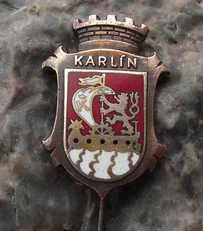 Antique Prague Karlin District Praha 8 Heraldic Crest Coat of Arms Pin Badge - Badgecrazy